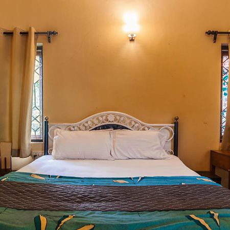 2Bhk At Portuguese Villa By Goaround Homes Anjuna Bagian luar foto