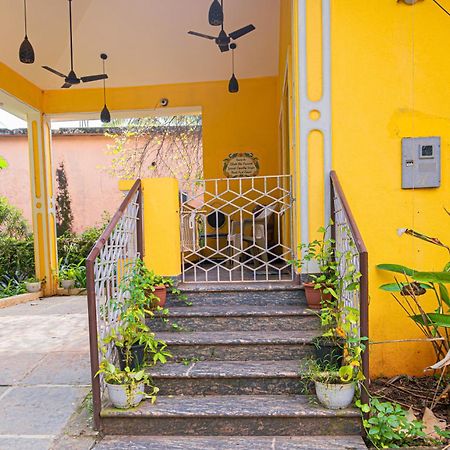 2Bhk At Portuguese Villa By Goaround Homes Anjuna Bagian luar foto