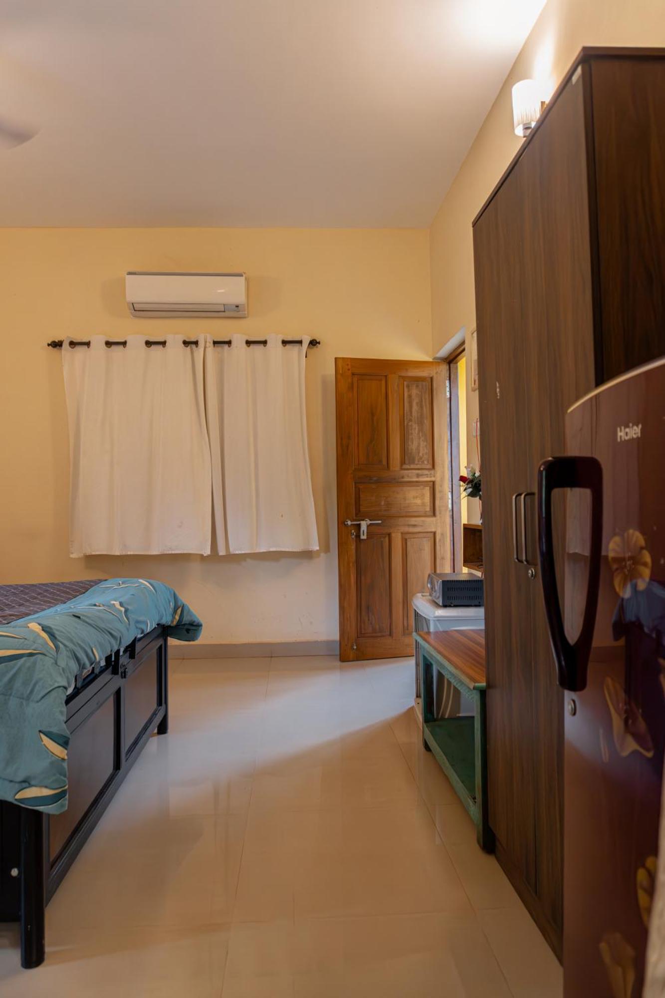 2Bhk At Portuguese Villa By Goaround Homes Anjuna Bagian luar foto